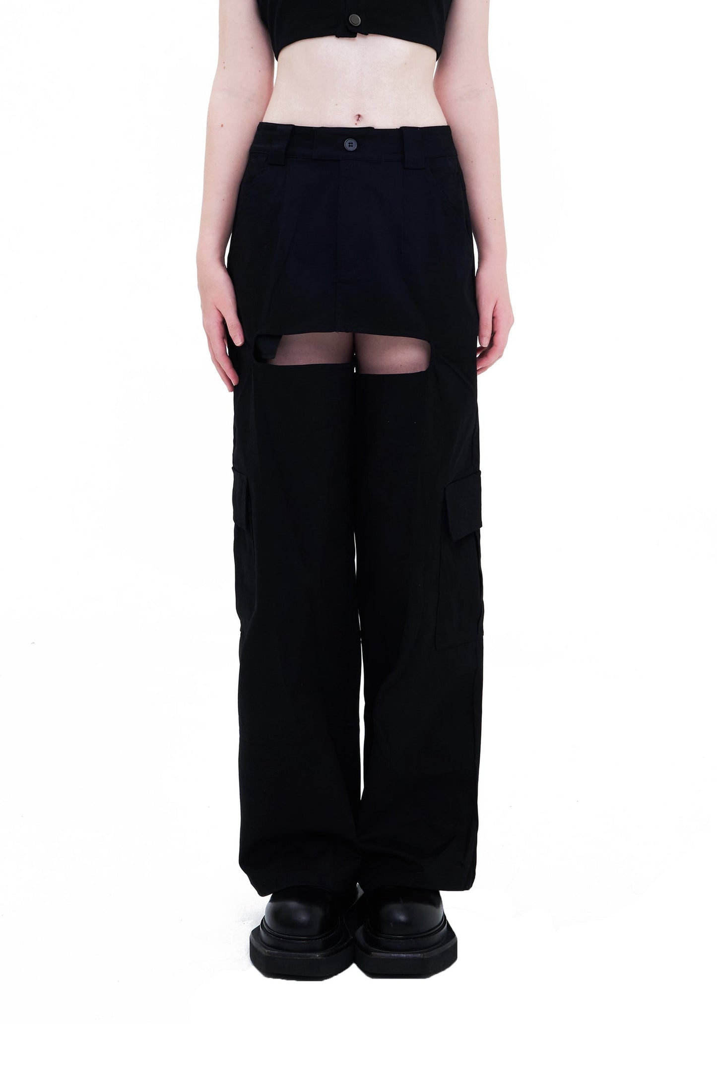 YJ1 CROTCHLESS CARGO PANTS