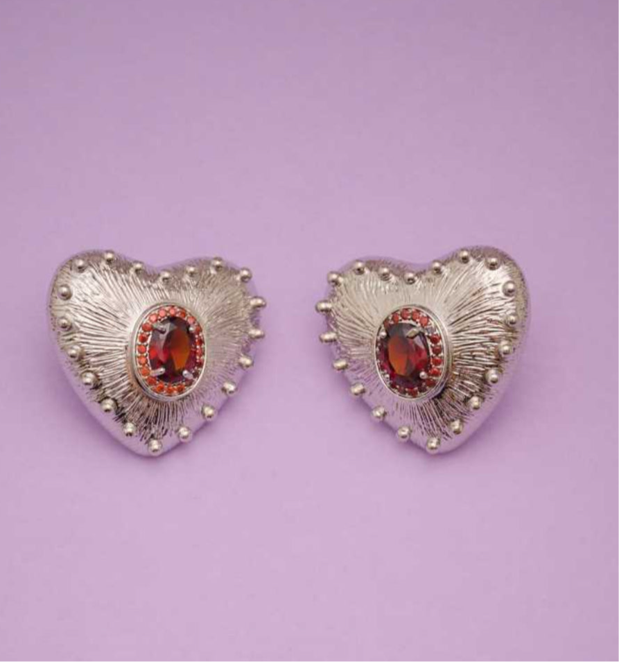 GULLOO silver heart earrings with ruby