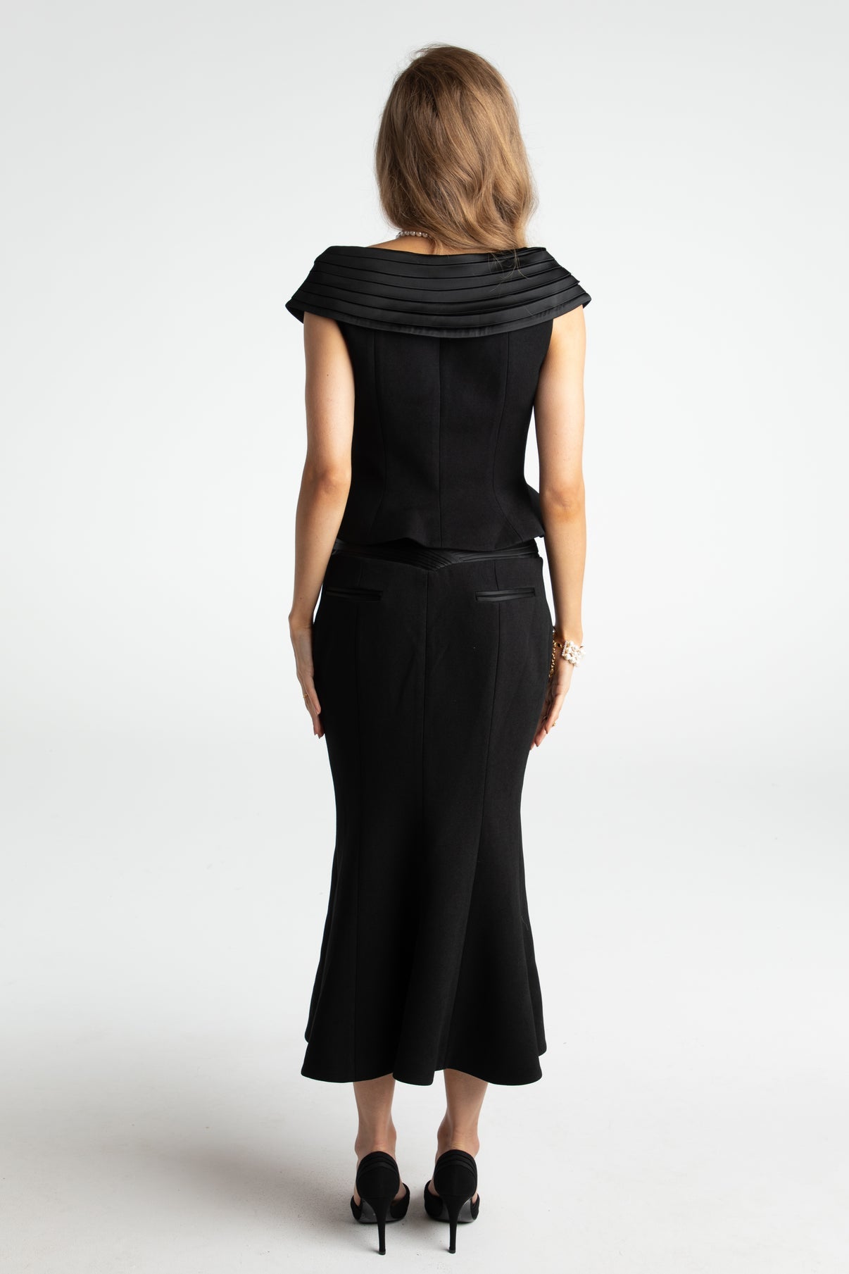 Nana Jacqueline Belle Satin Top (Black)