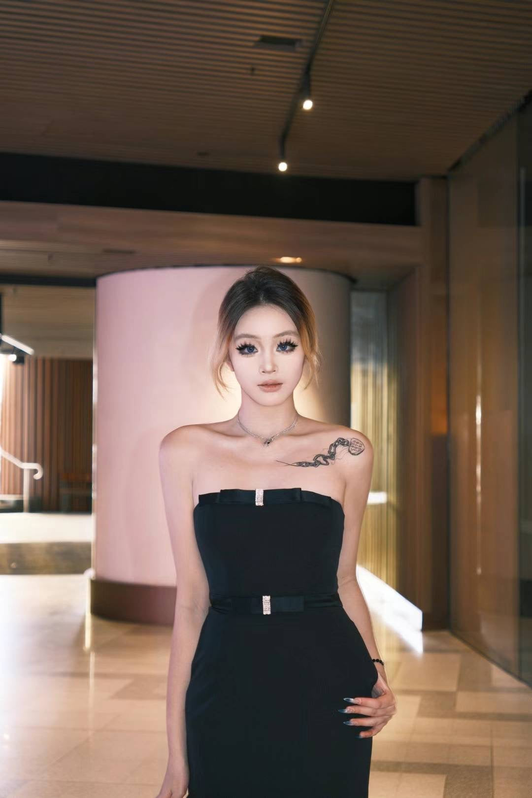 Nana Jacqueline Demi Bow Dress (Black)
