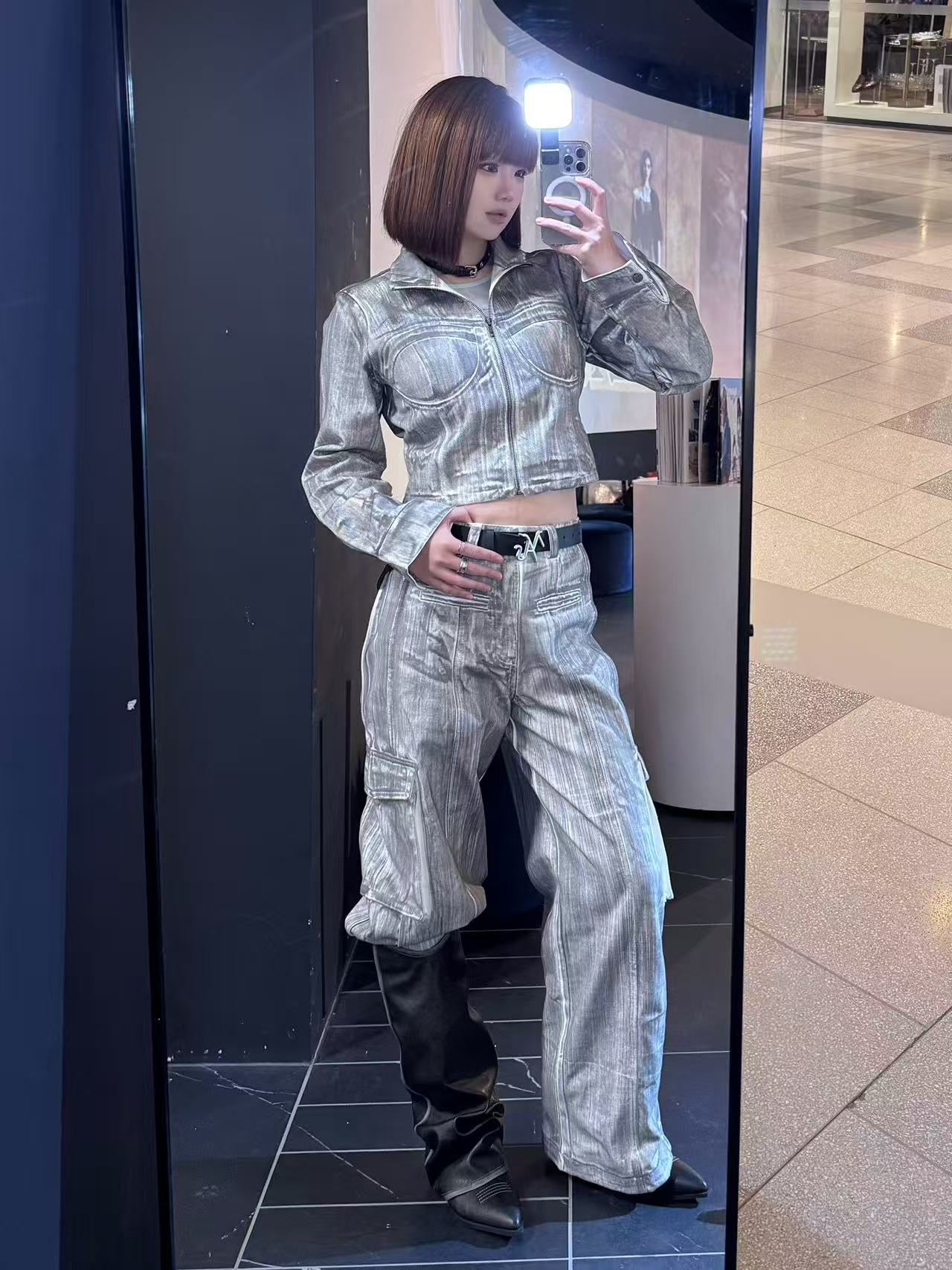 YJ1 SCRAWL WIDE-LEG CARGO JEANS