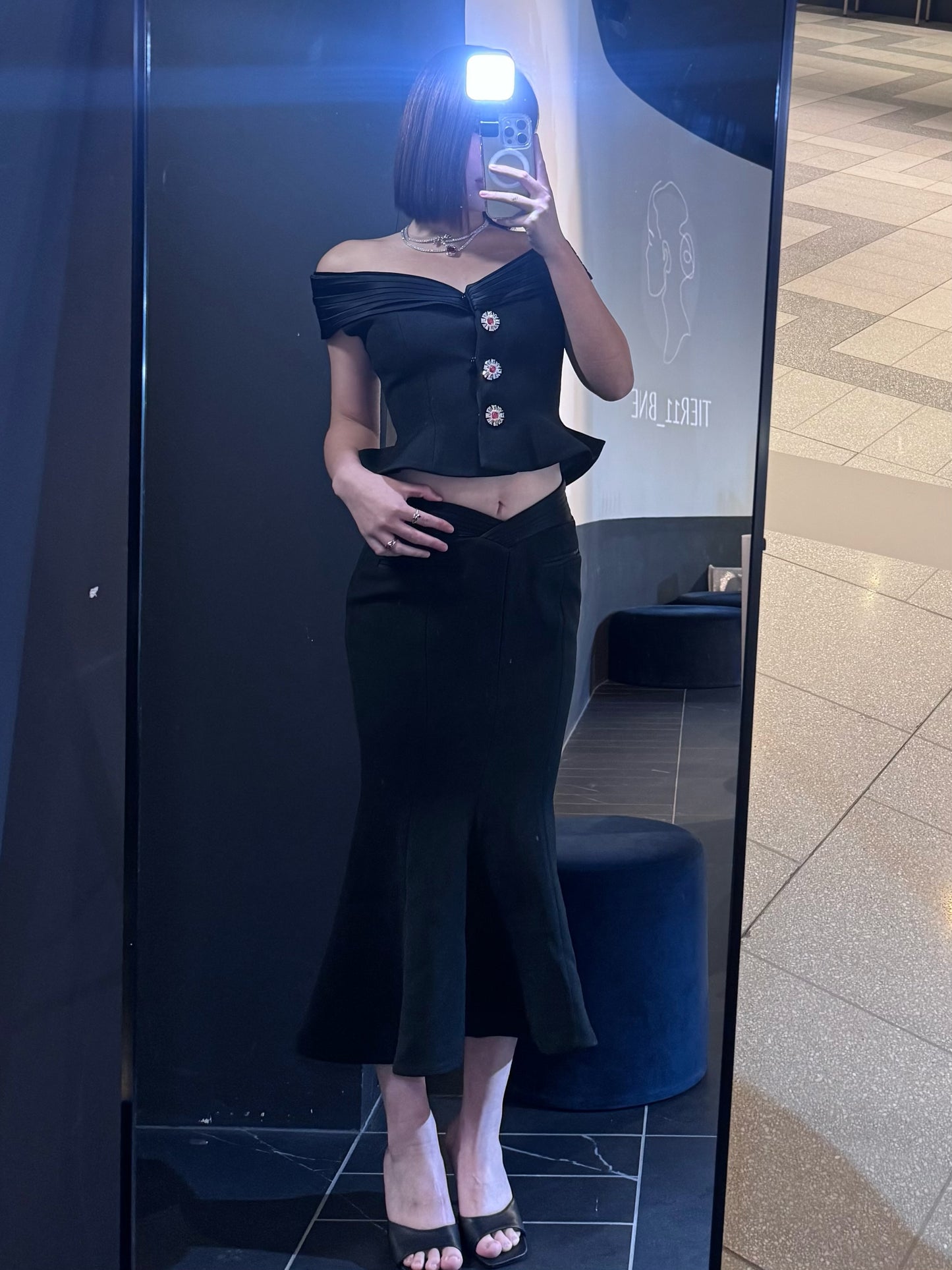 Nana Jacqueline Belle Satin Skirt (Black)