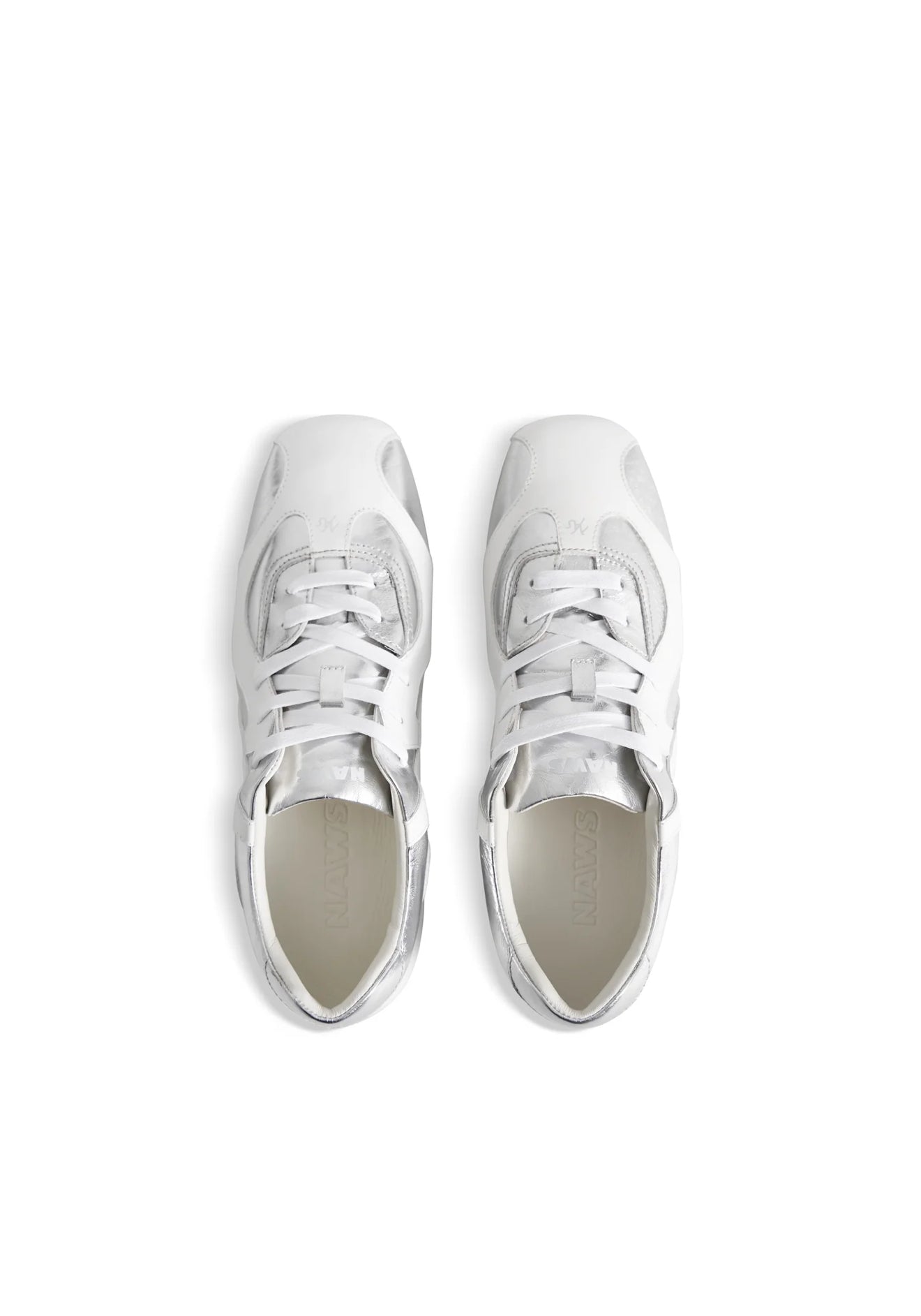 NAWS SILVER NO. N TRAINING SHOES