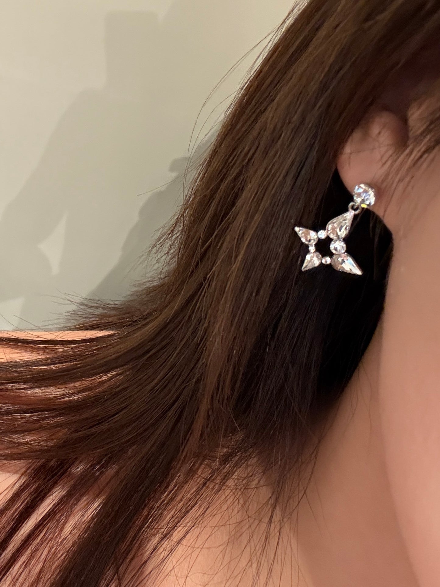 Abyb drop earrings