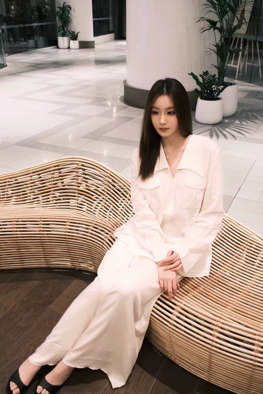 ELYWOOD WHITE WIDE-LEG PANTS