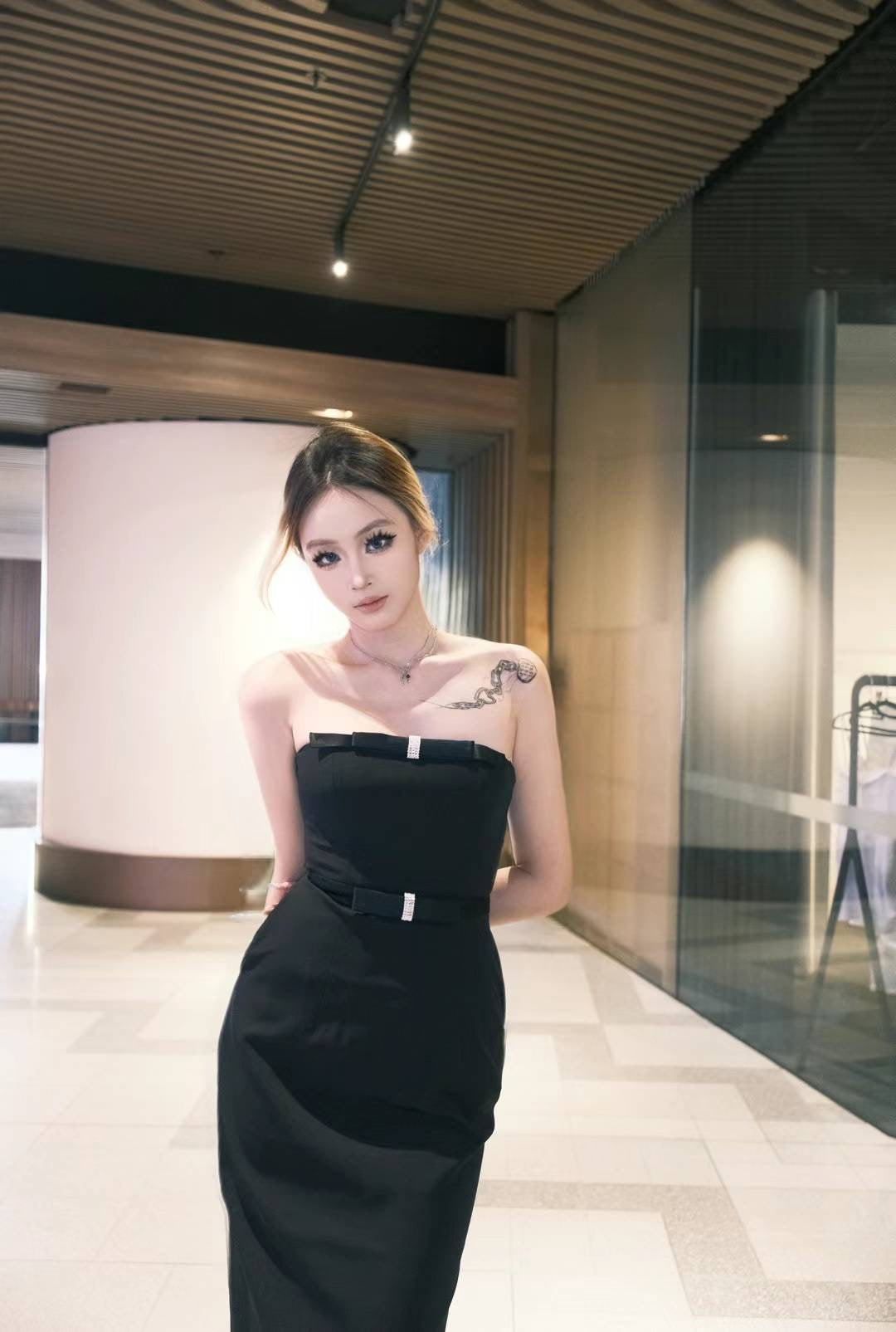 Nana Jacqueline Demi Bow Dress (Black)