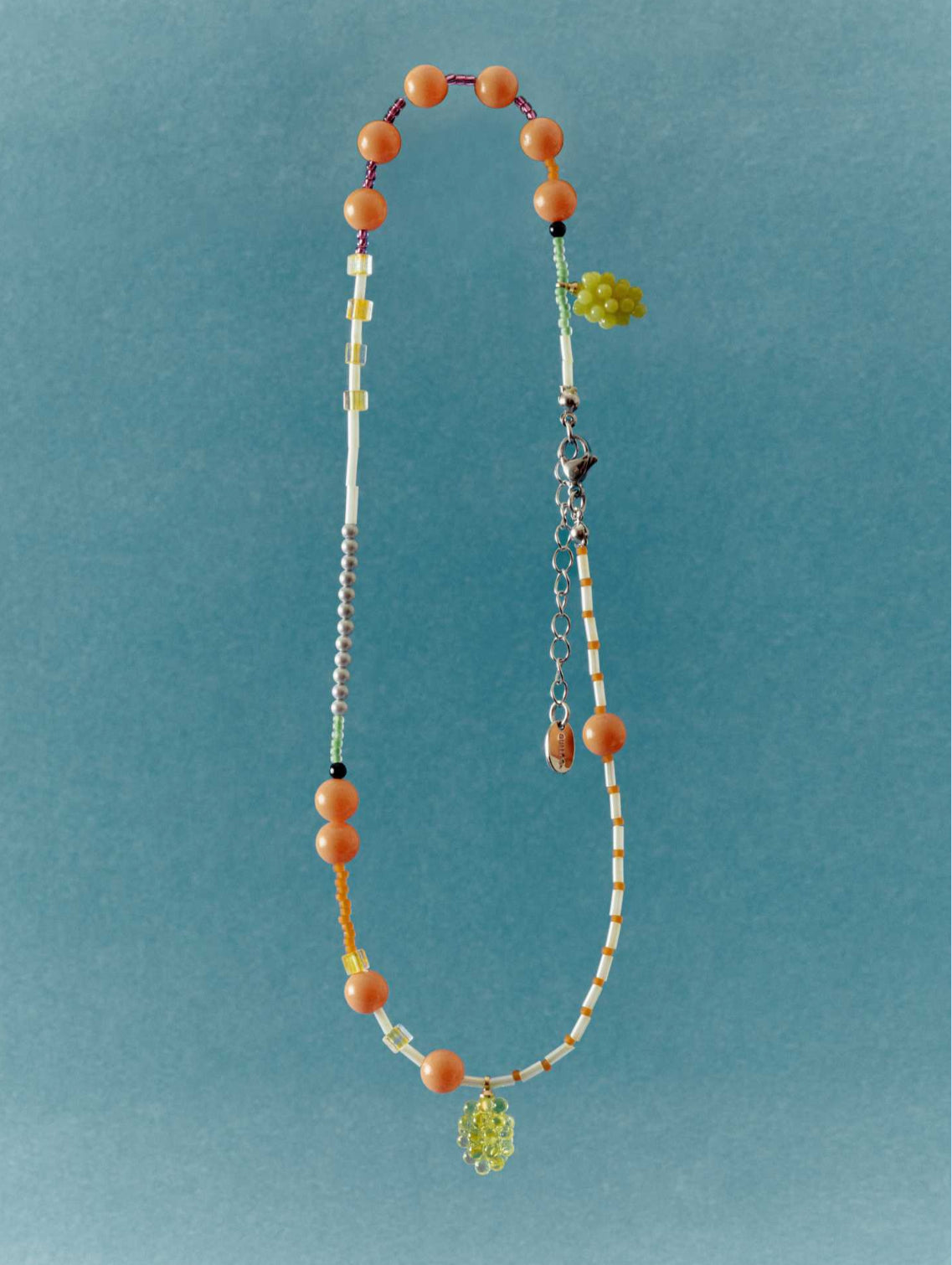 GULLOO grape soda necklace
