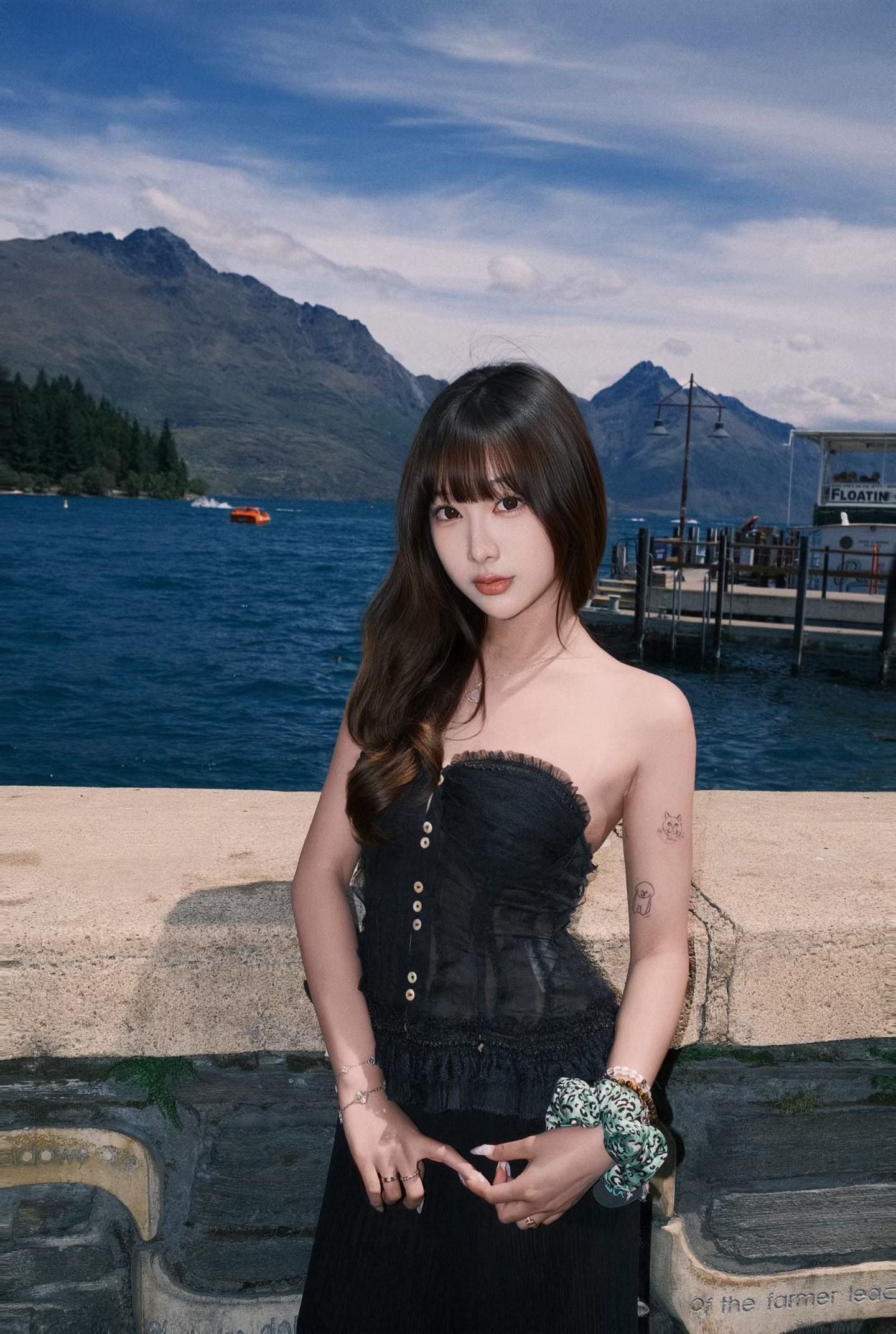 By cookie H. Black bloody marry top