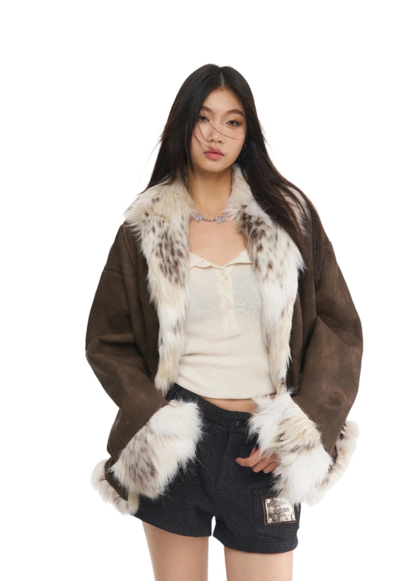 NAWS SNOW LEOPARD FAUX FUR