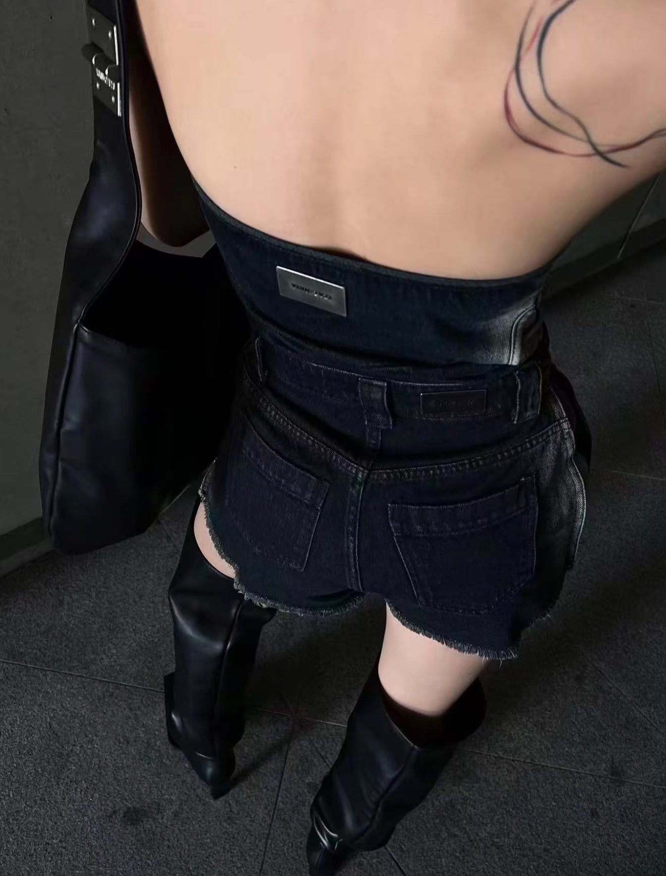 YJ1 LAUNDRY YJ-HANDLE DENIM SHORTS