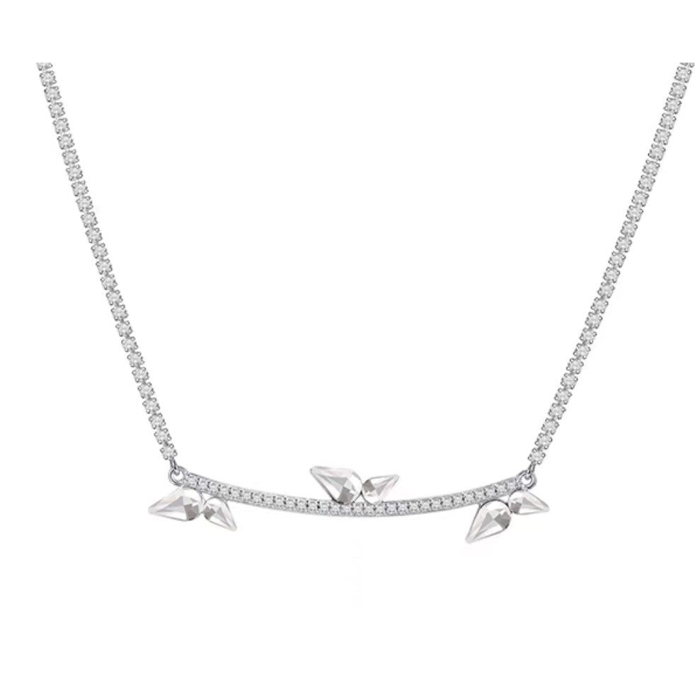 Abyb Butterfly smile necklace