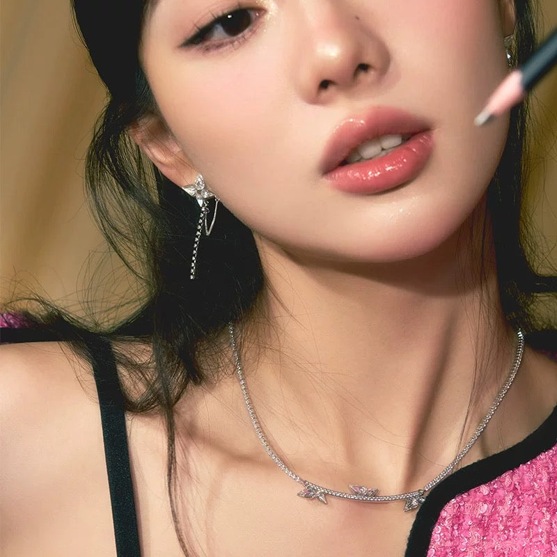 Abyb Butterfly smile necklace