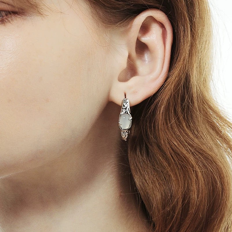 Miowrhyme moonstone silver earrings(one-sided)