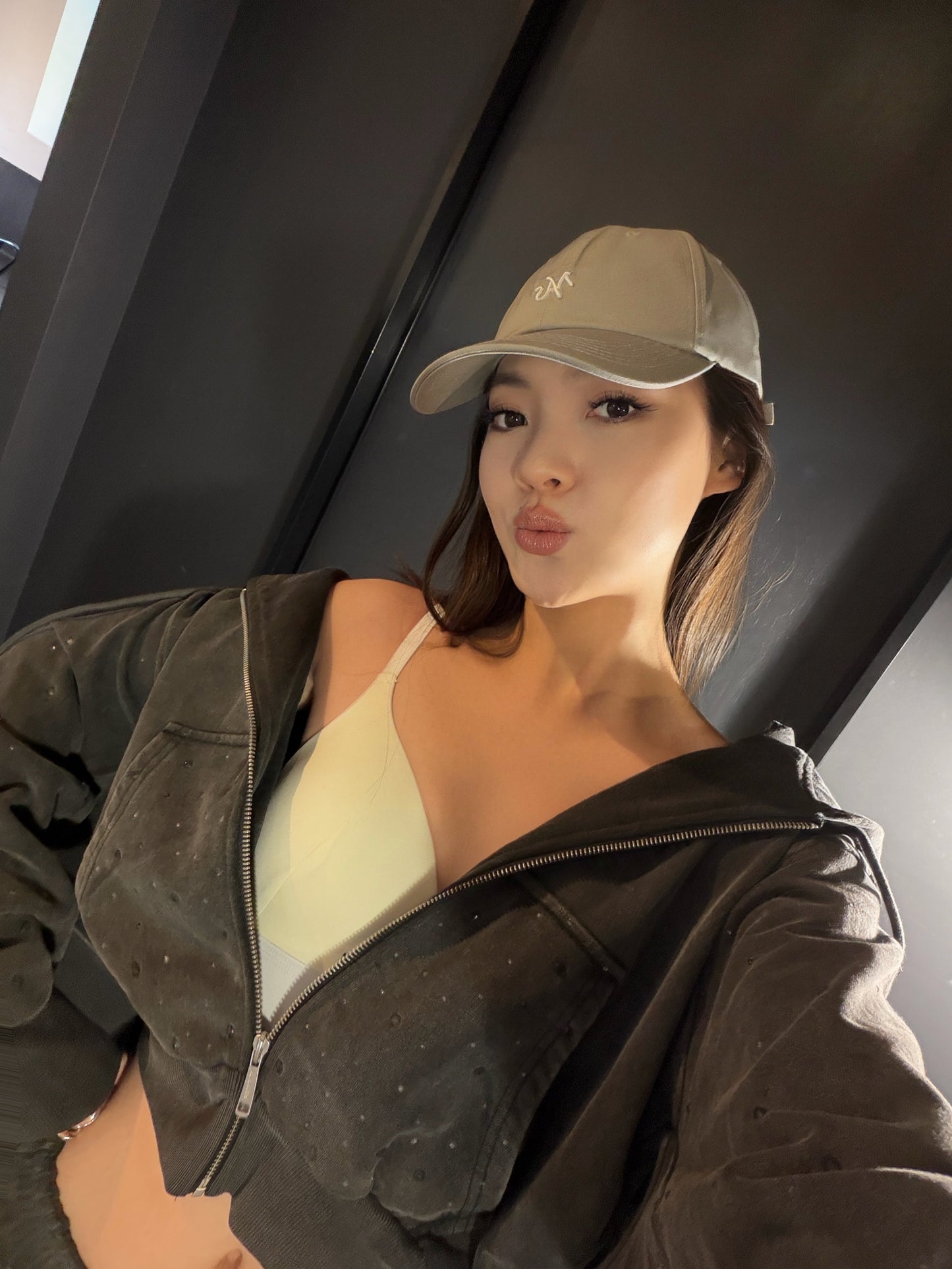 NAWS SPARKLY CROPPED HOODIE