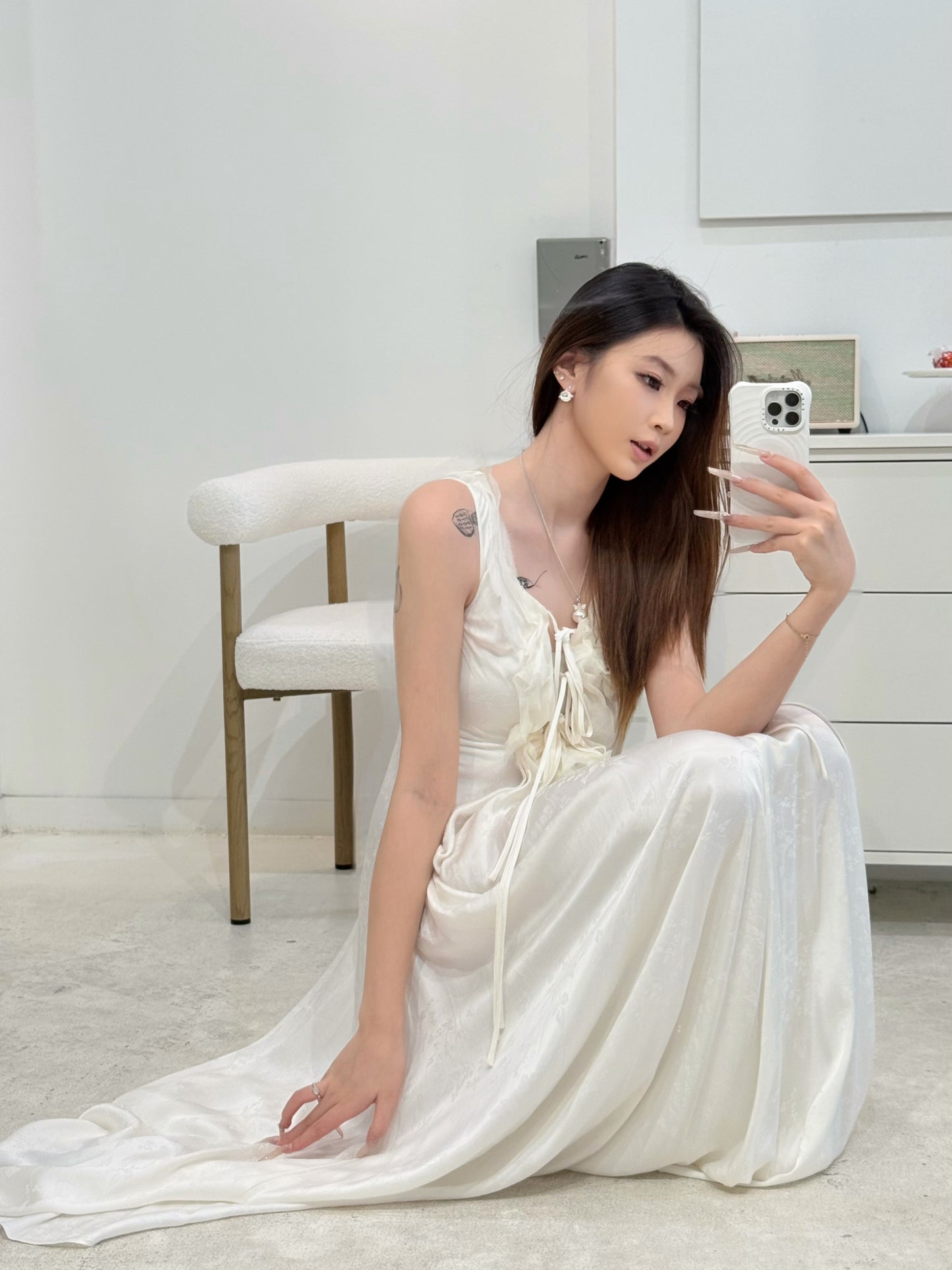 ELYWOOD WHITE DRAPED TIE-FRONT DRESS