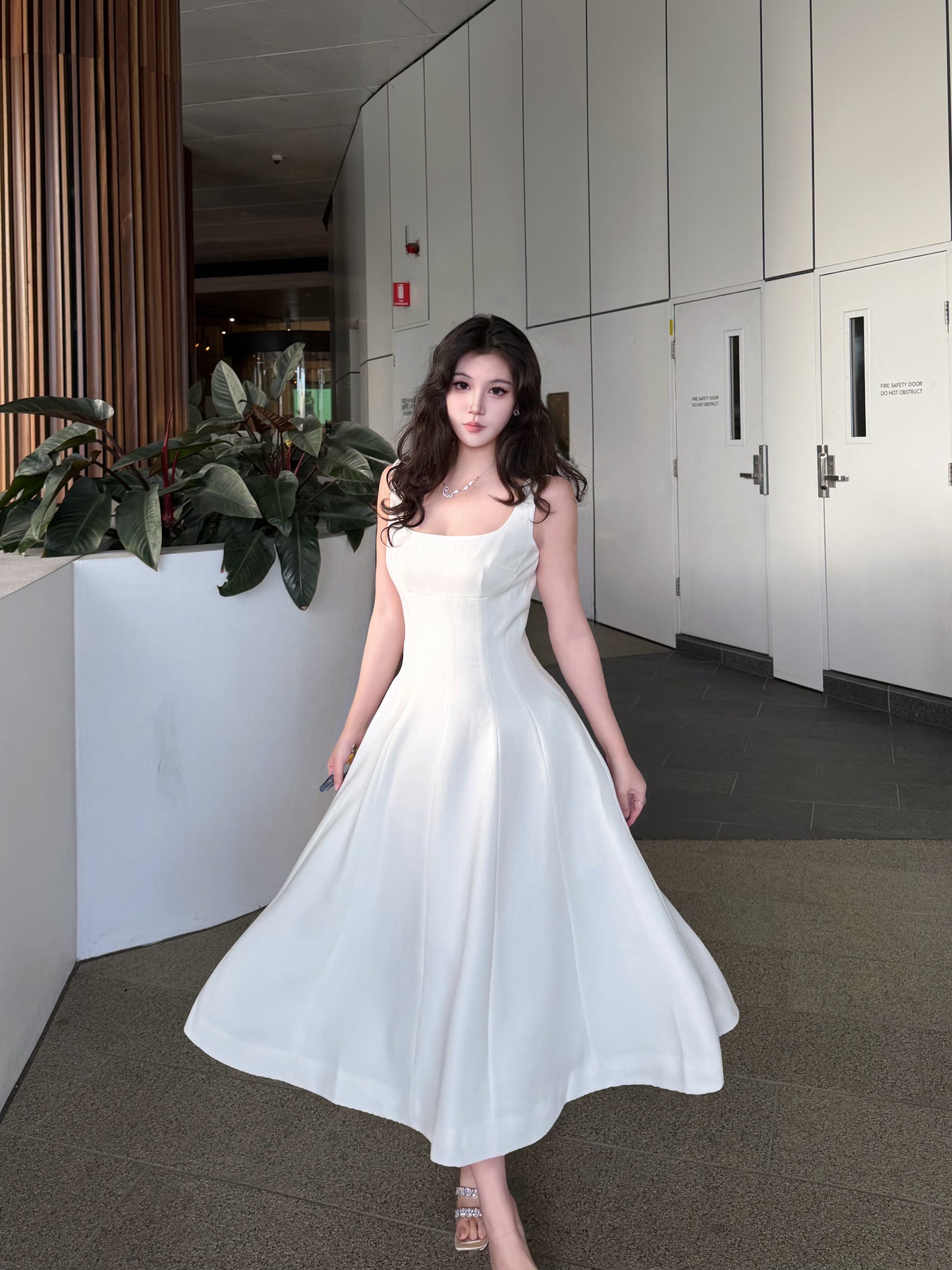 Nana Jacqueline Josephine Dress (White)