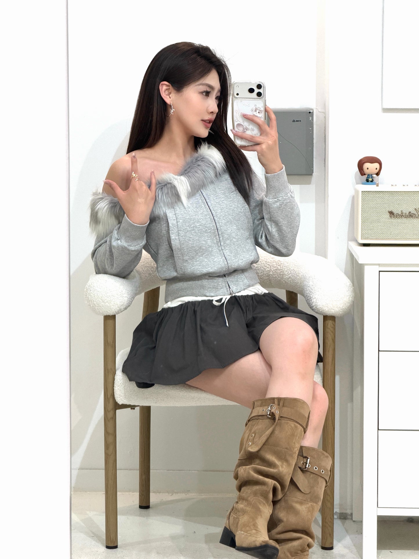 YJ1 ONE SHOULDER FAUX FUR CAPLESS JACKET IN GRAY