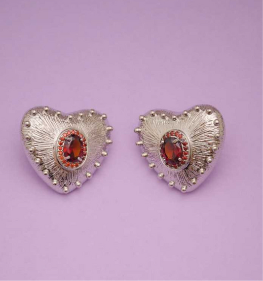 GULLOO silver heart earrings with ruby