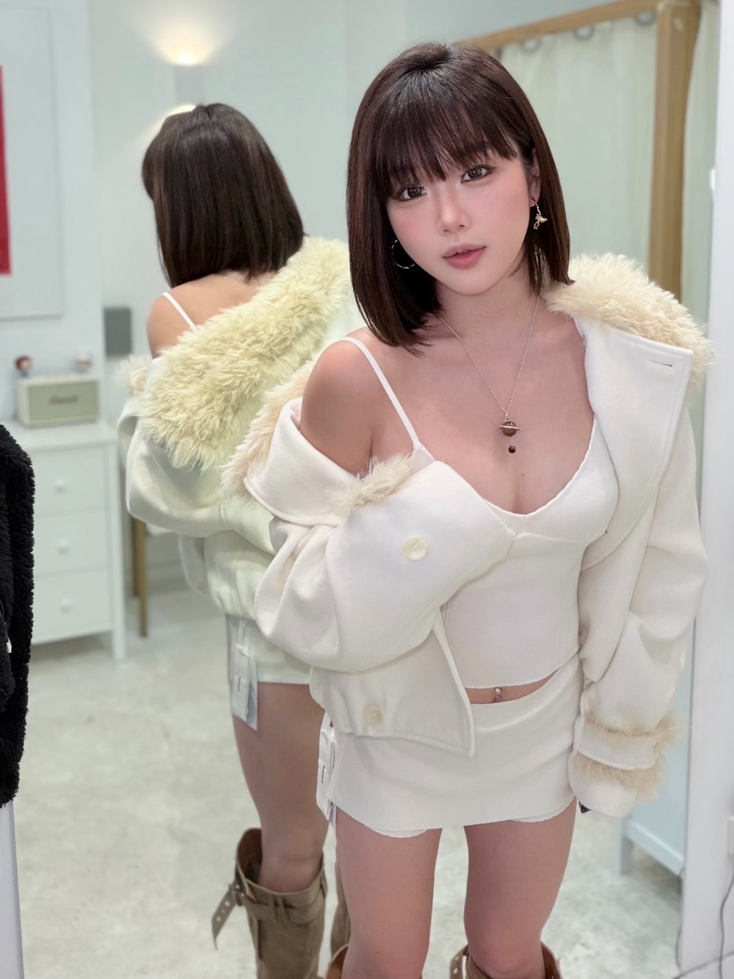 NAWS SNOW MELT WHITE POLAR OVERSIZED WOLLEN COAT