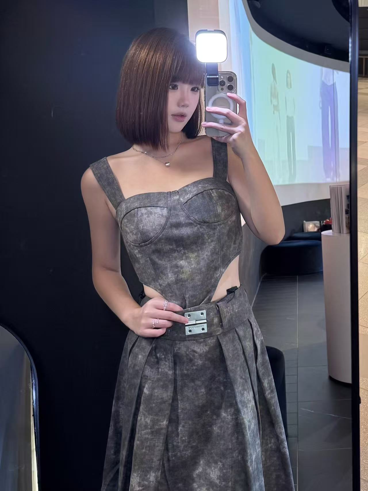 YJ1 DENIM ACID-WASH BUSTIER TOP IN GRAY