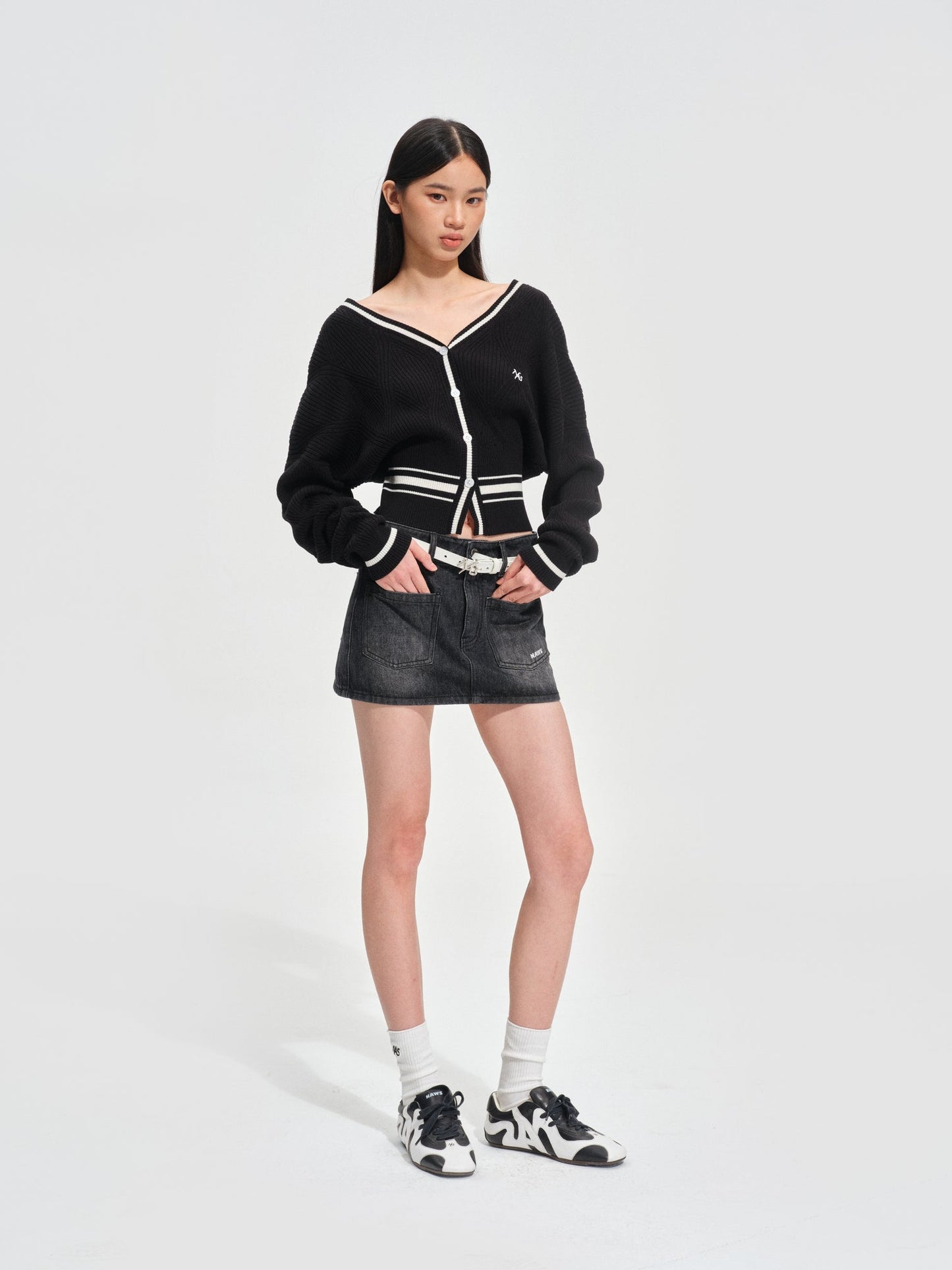NAWS LACQUER BLACK NEWPORT RESORT KNITWEAR