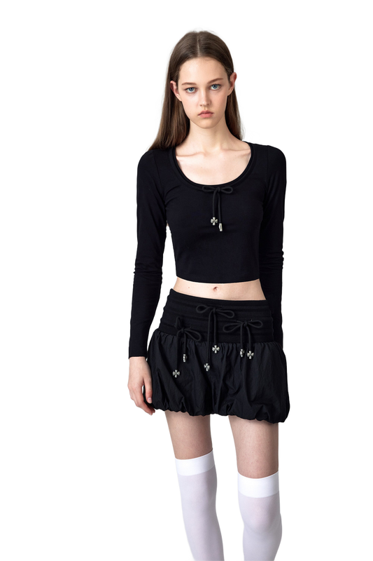 YJ1 HIGH-WAISTED BOW PANTSKIRT IN BLACK