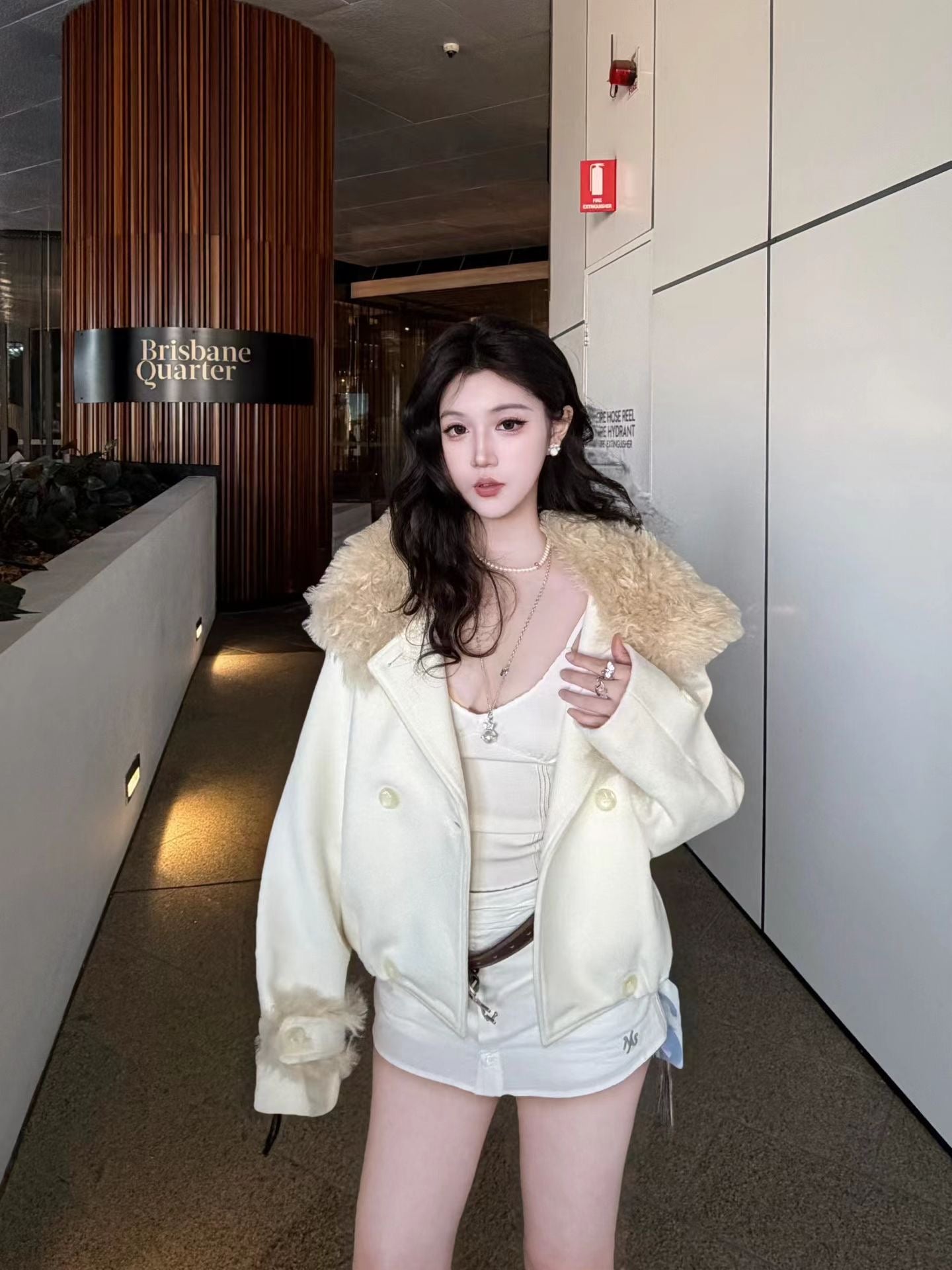 NAWS SNOW MELT WHITE POLAR OVERSIZED WOLLEN COAT