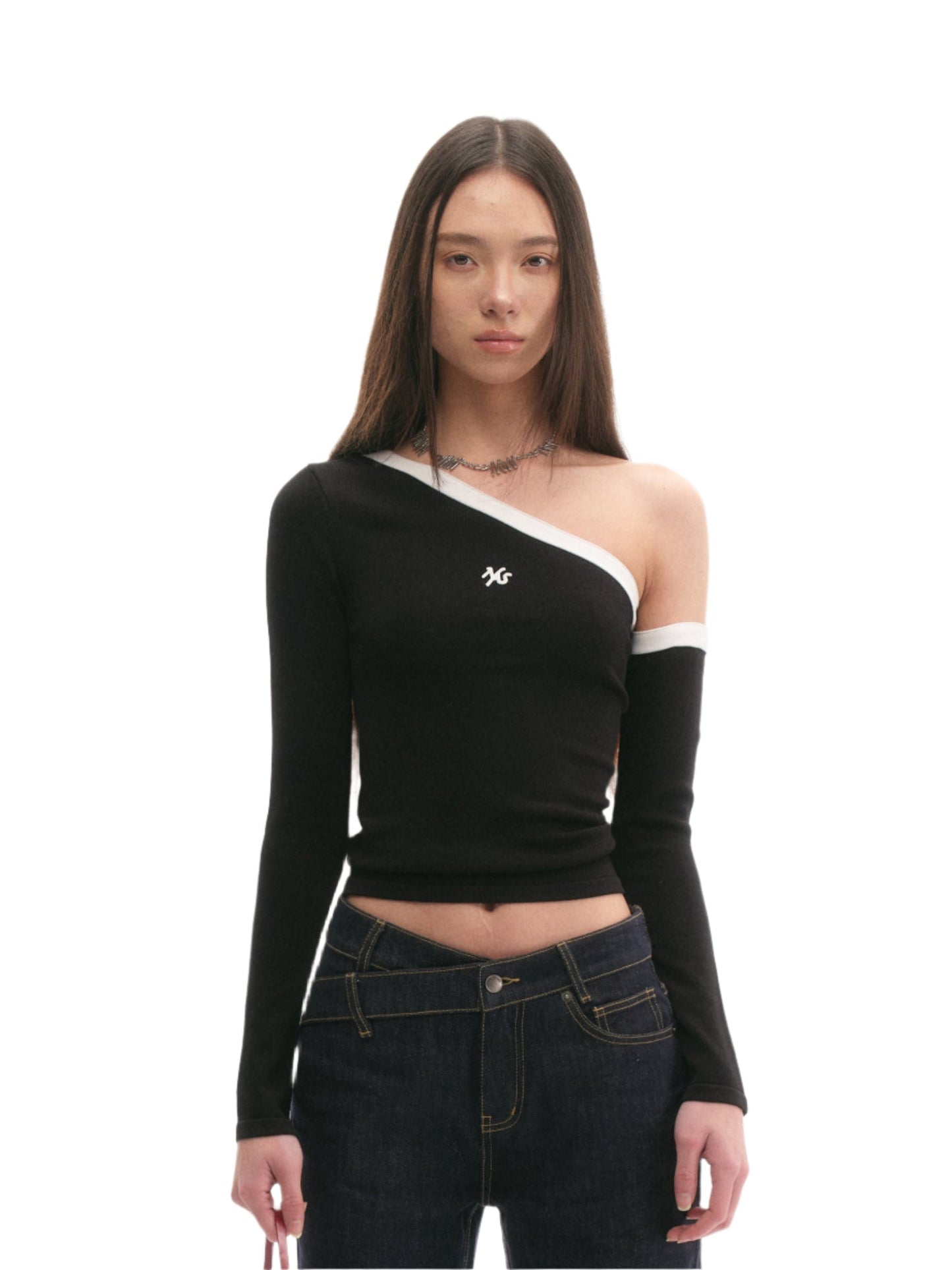 NAWS SCULPTURE BLACK KNITSHIRT