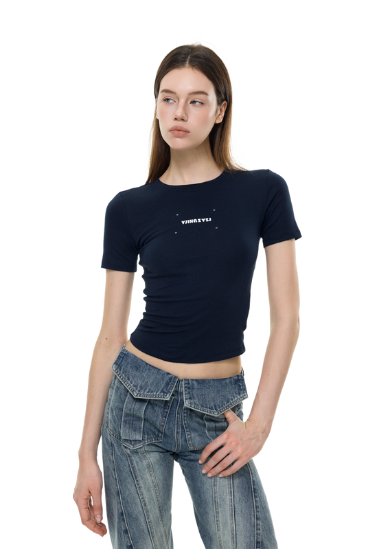 YJ1 LETTERS PRINT BABY TEE IN BLUE