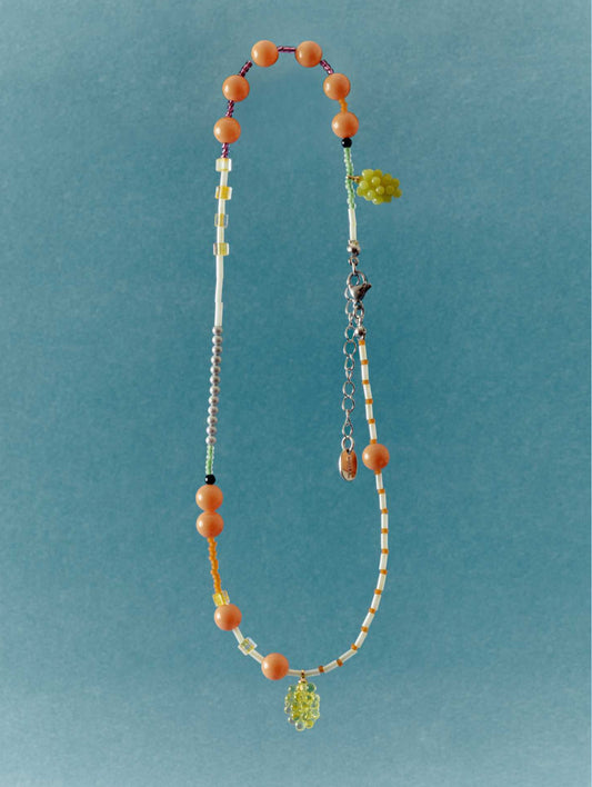 GULLOO grape soda necklace