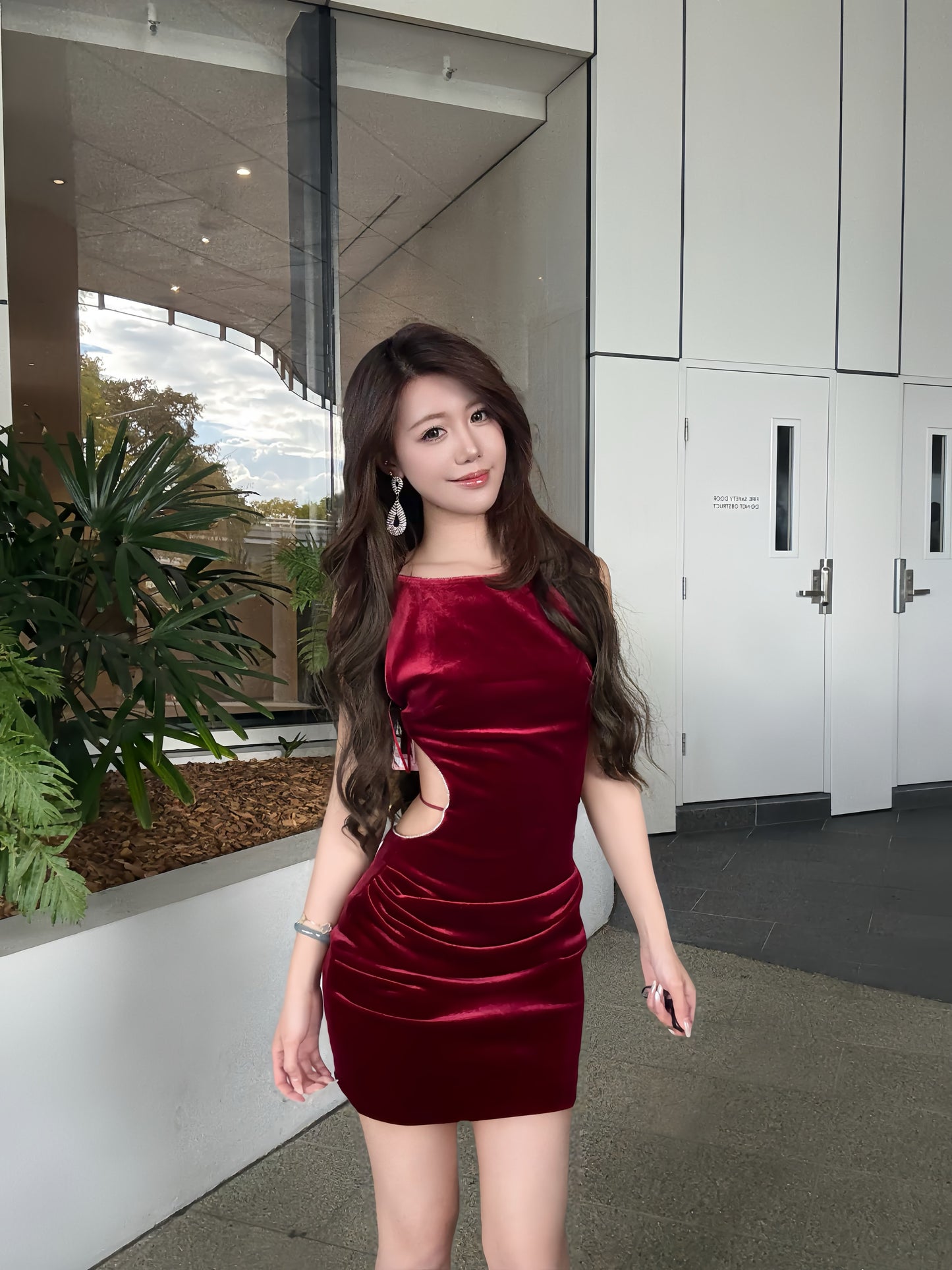 Nana Jacqueline Lucia Velvet Dress (Red)