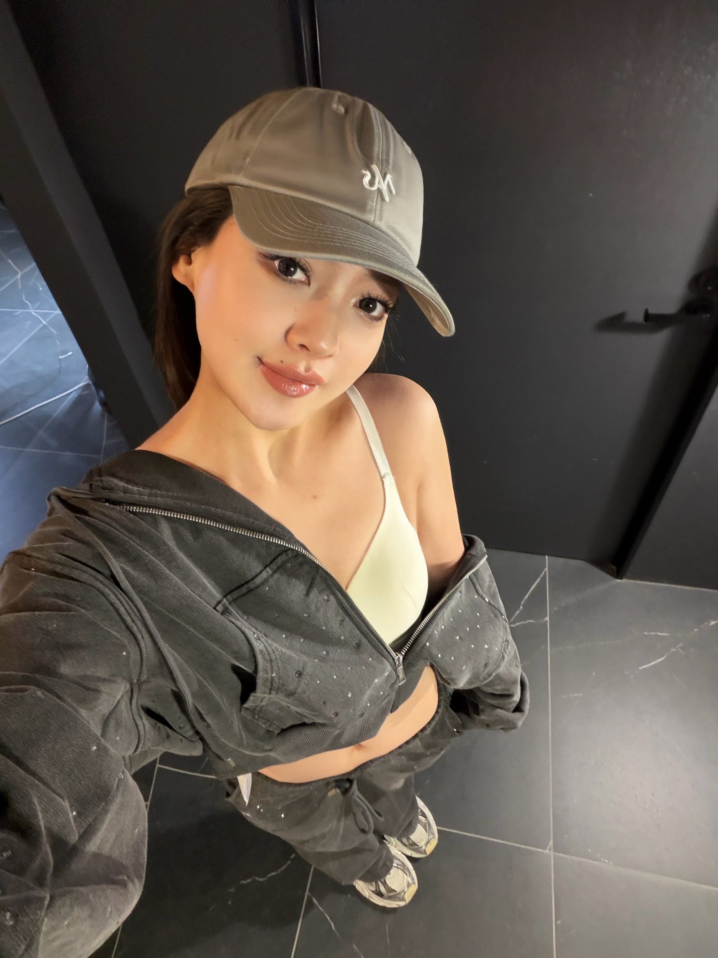 NAWS SPARKLY CROPPED HOODIE