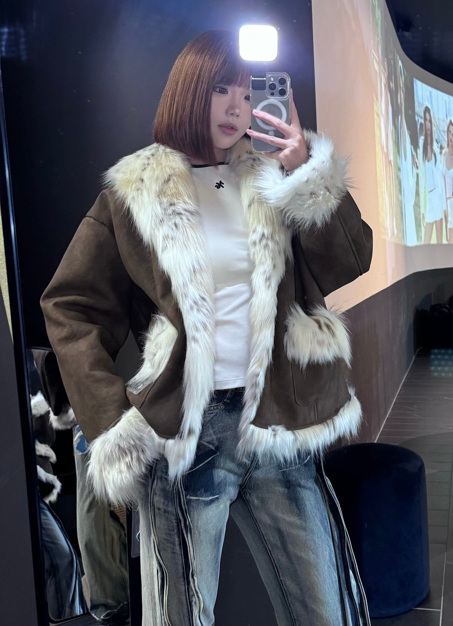 NAWS SNOW LEOPARD FAUX FUR