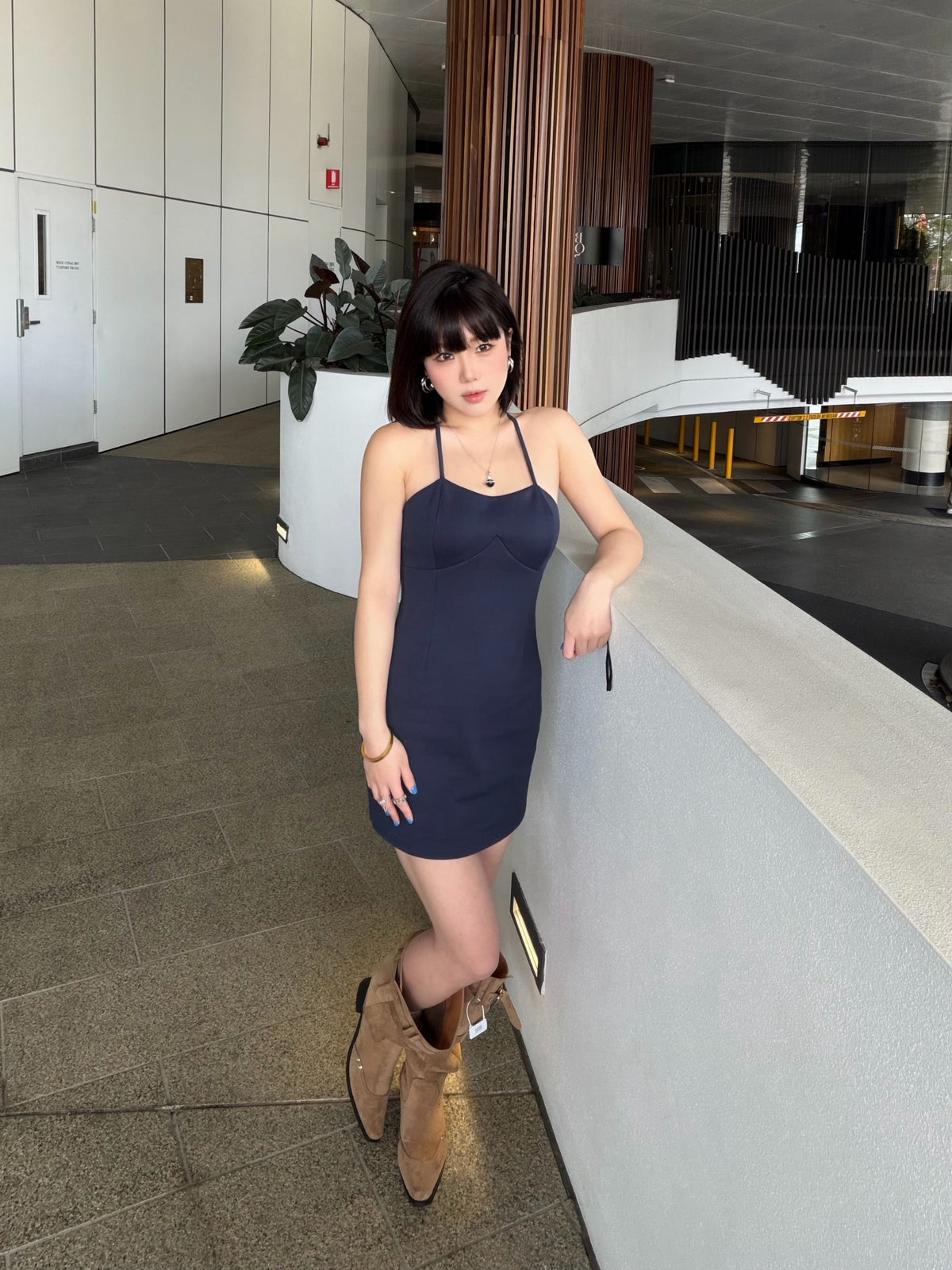 YJ1 CROSS-BACK DRESS IN BLUE