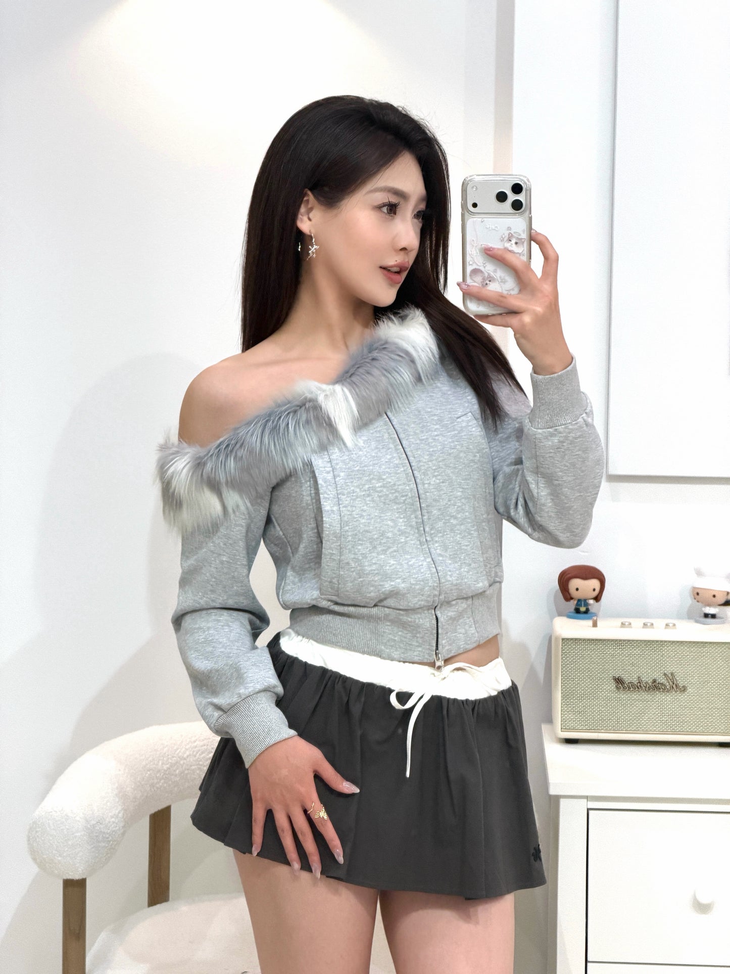 YJ1 ONE SHOULDER FAUX FUR CAPLESS JACKET IN GRAY