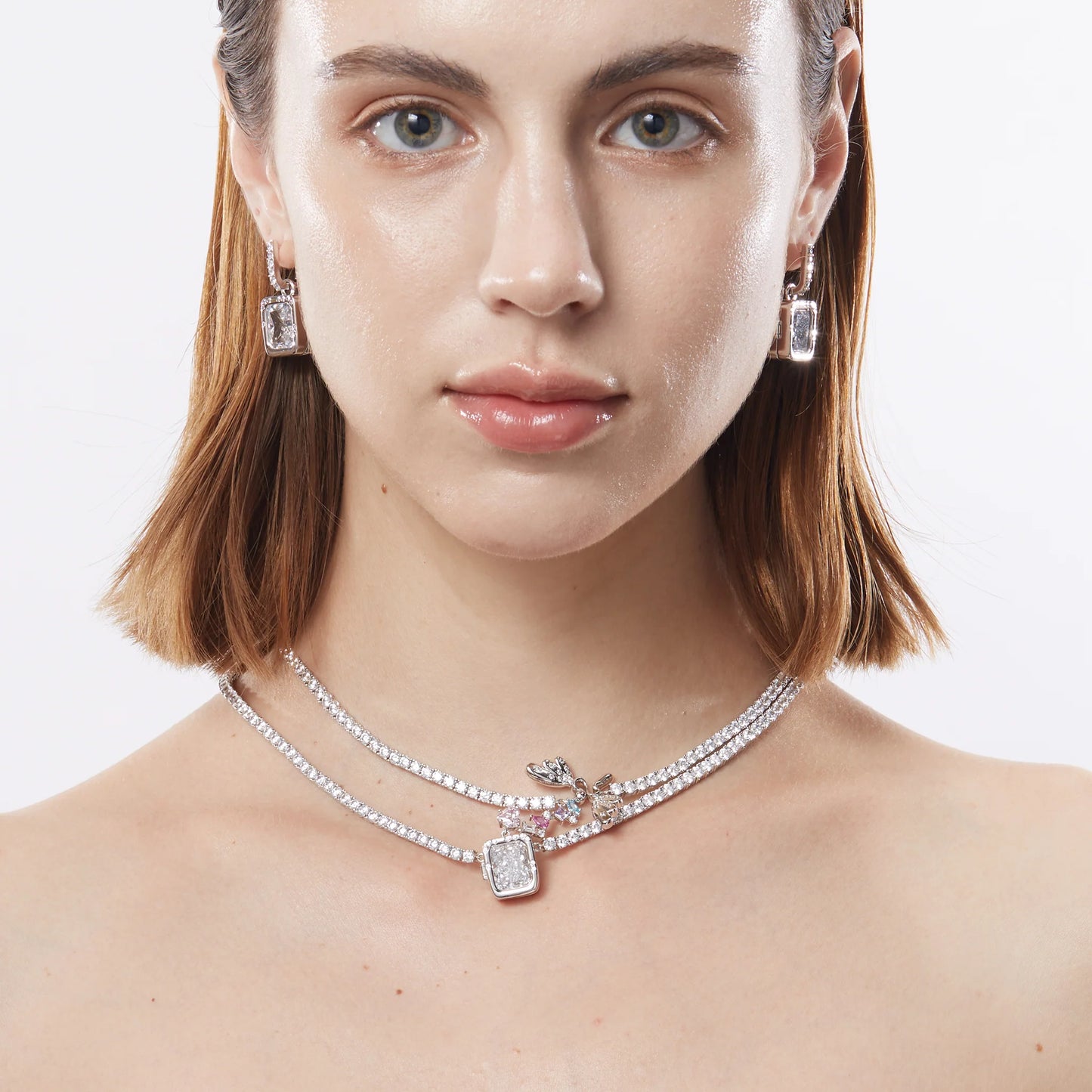 Poem Magic Box earring-white